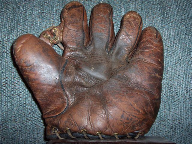 Victor, Wright & Ditson 1 Inch Adjustable Lace Web Front